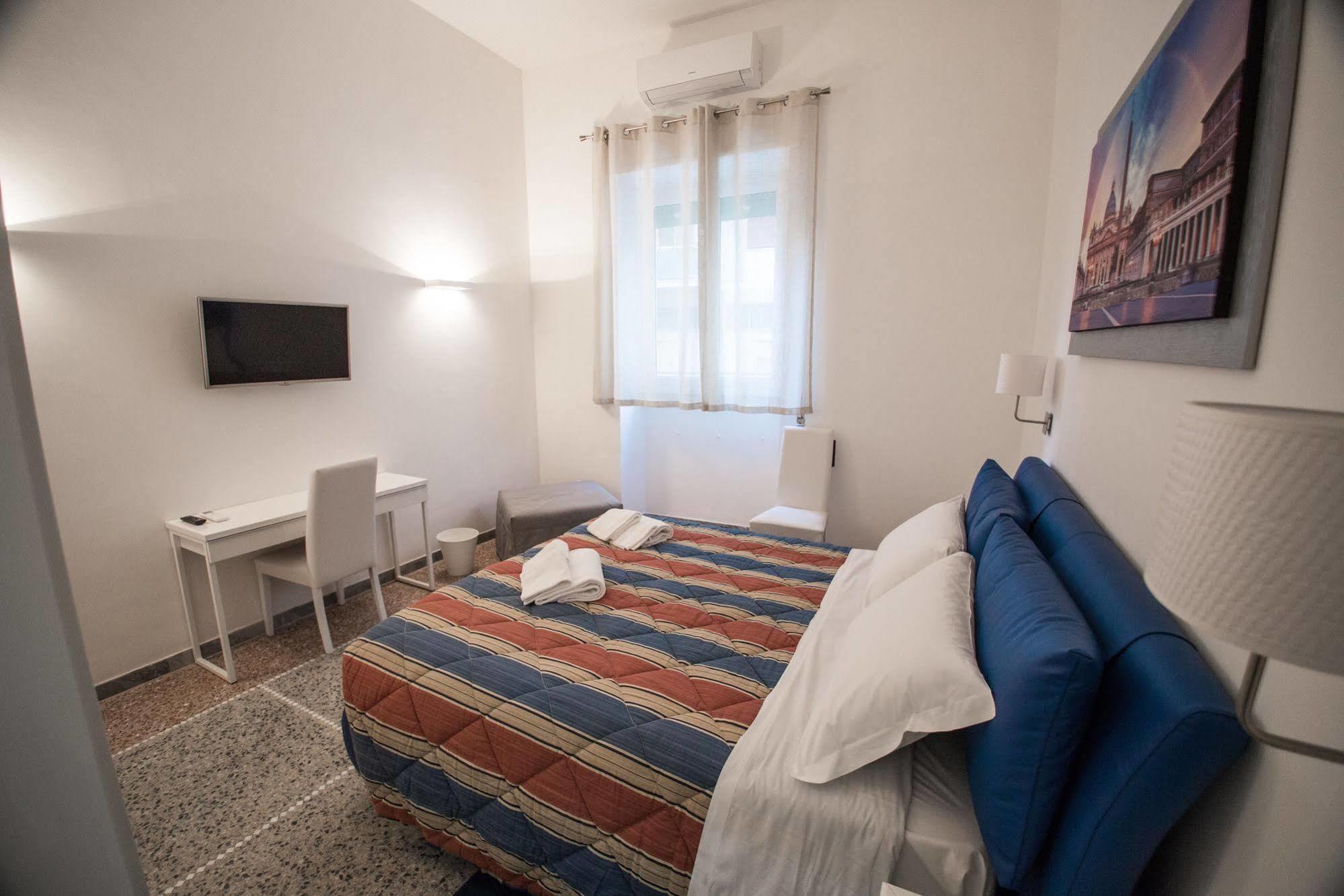 Desiderio Di Roma Hotel Buitenkant foto